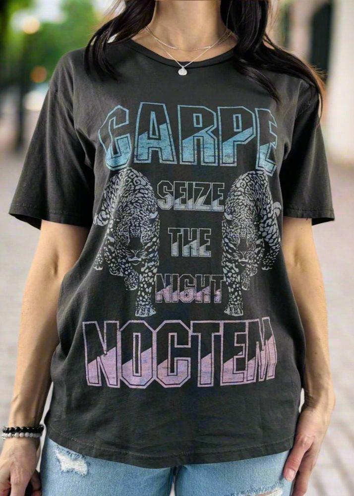 CARPE NOCTEM TEE