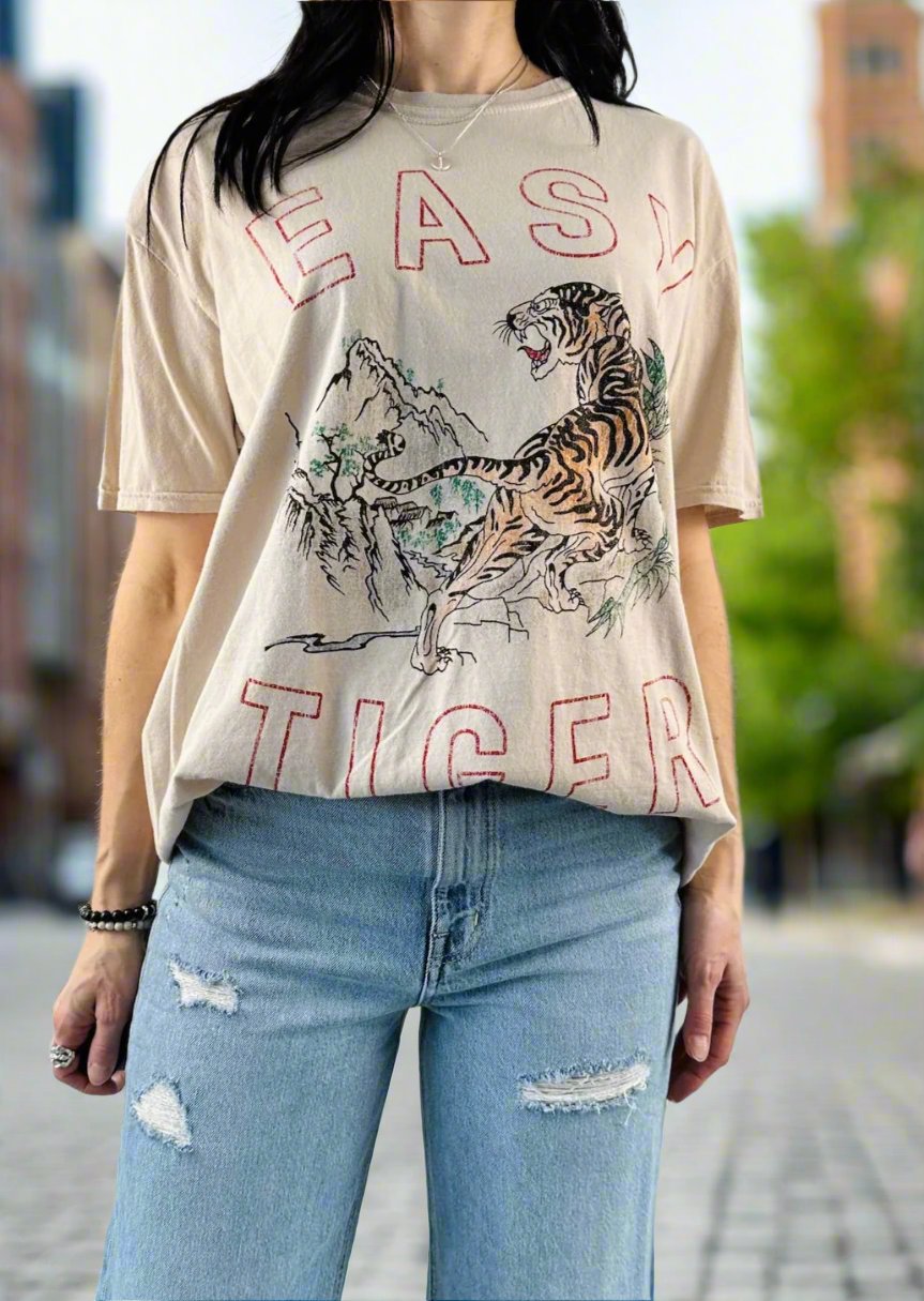 EASY TIGER OVERSIZED TEE