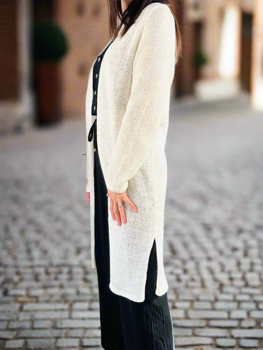 LARA WHITE KNIT CARDIGAN