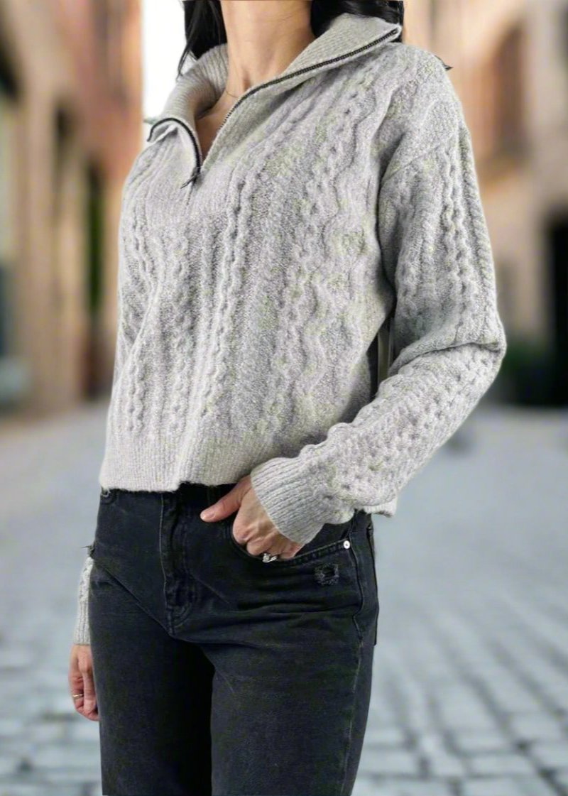 QUARTER ZIP SWEATER