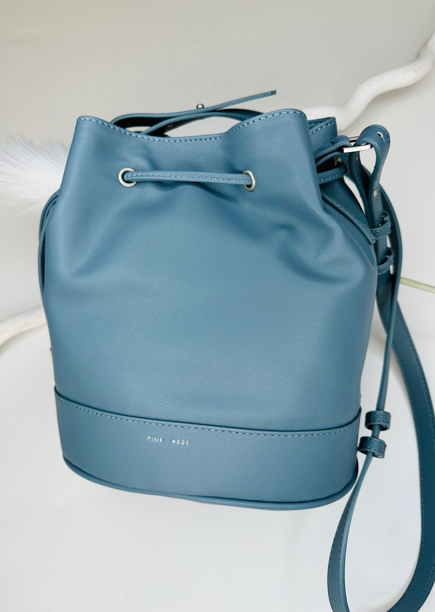 Bucket 2025 bag blue