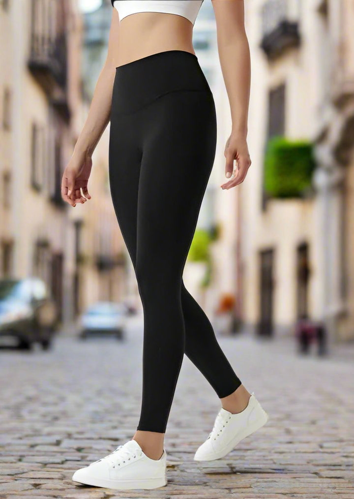 THE ULTIMATE LEGGING