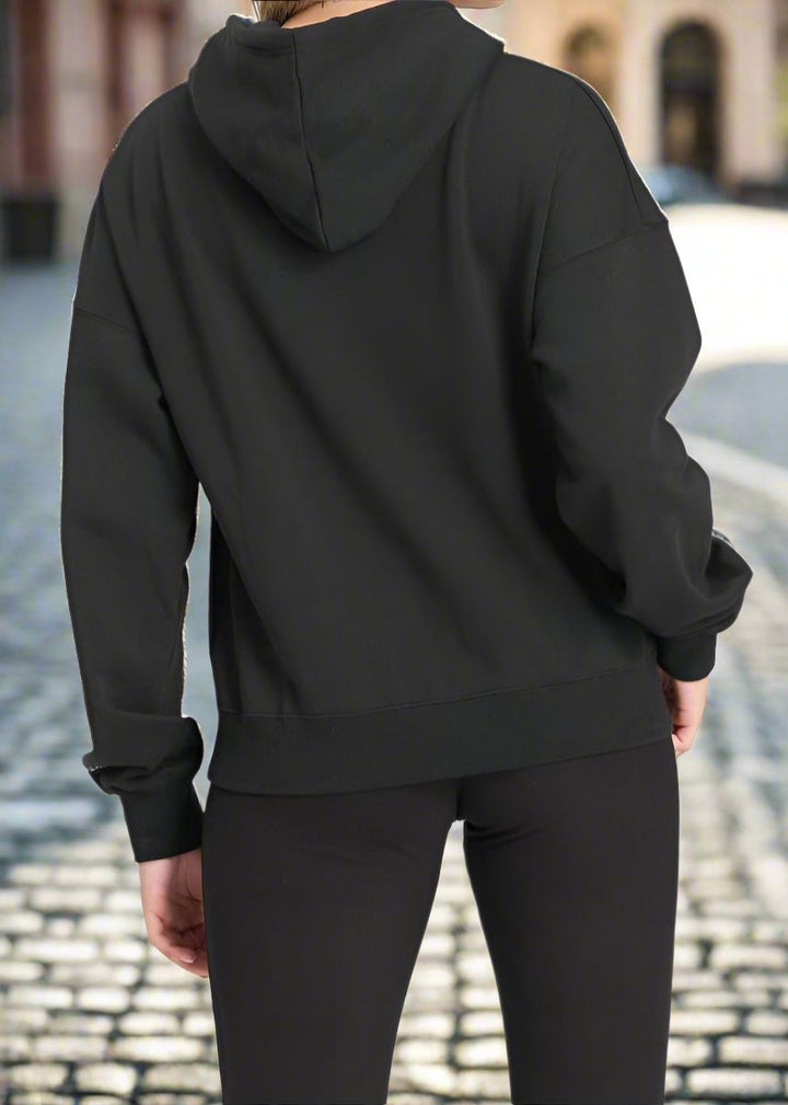 THE PERFECT COMFY BLACK HOODIE